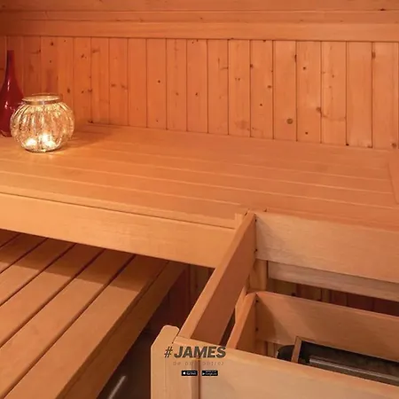 Luxueuze Ruime Koppelvilla Met Gezellige Tuin In Oud Willa